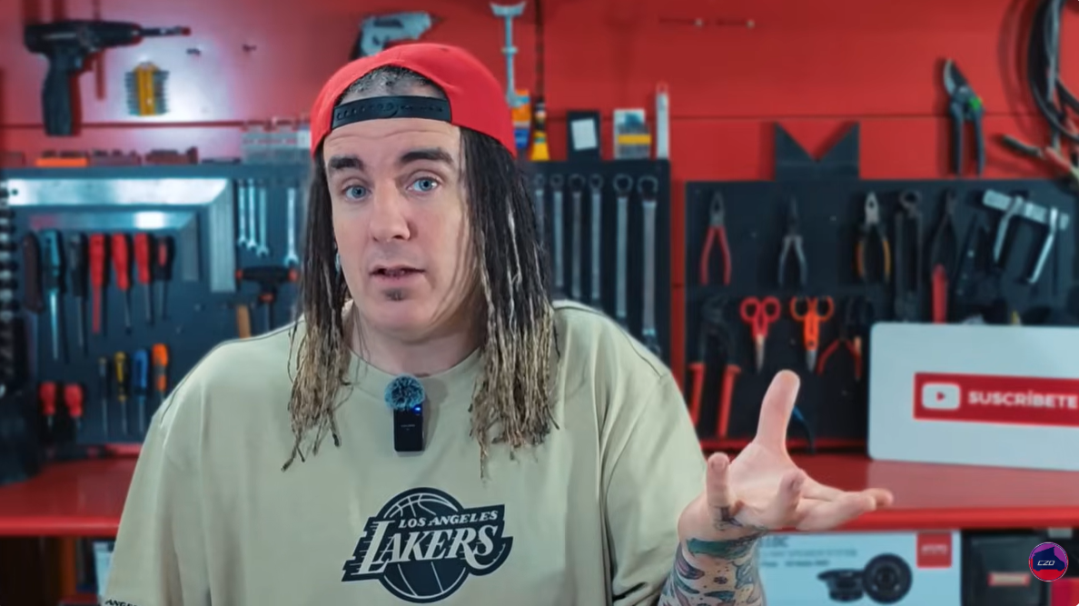 ⚡ Camper Power Explained: LiFePO₄ Batteries vs Power Stations — Which Truly Wins for Vanlife?